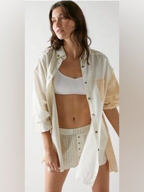 FREE PEOPLE INTIMATELY 
RAGS TO RICHES SLEEP SHIRT
size medium